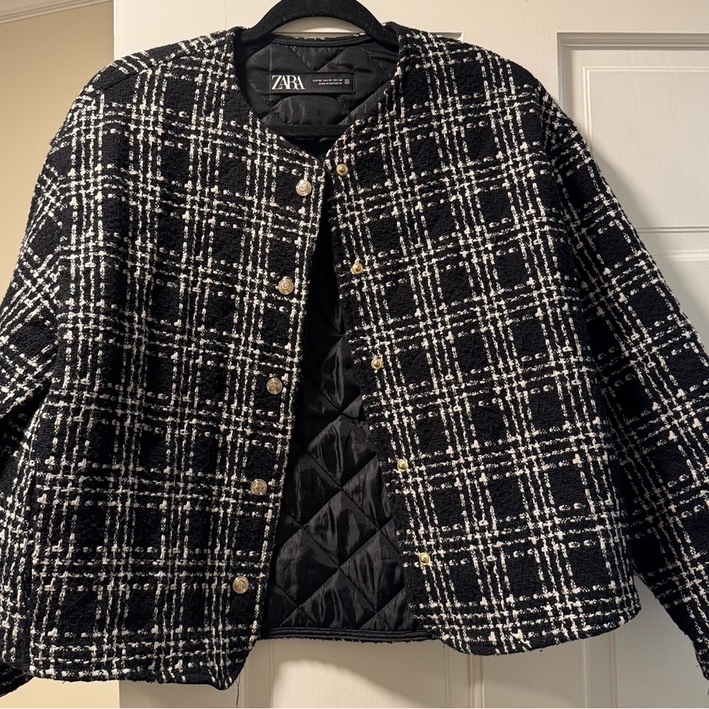 Zara Women's Black and White Checkered Blazer